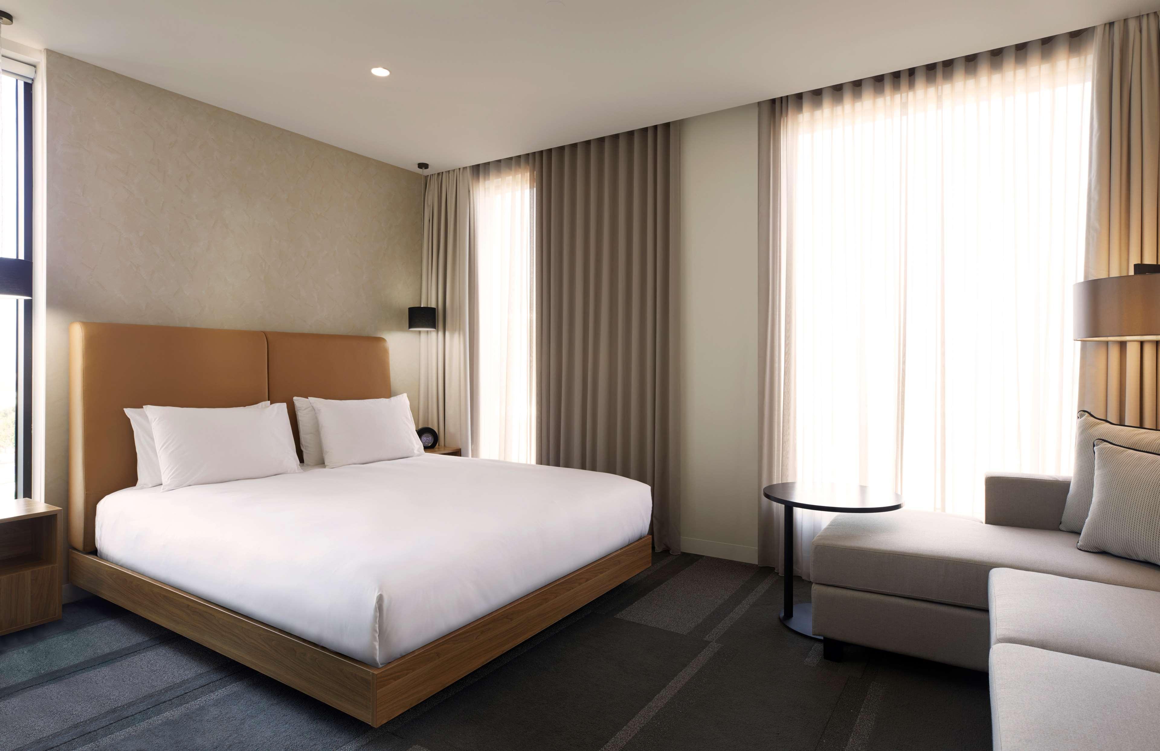 Hyatt Place Melbourne Essendon Fields Экстерьер фото