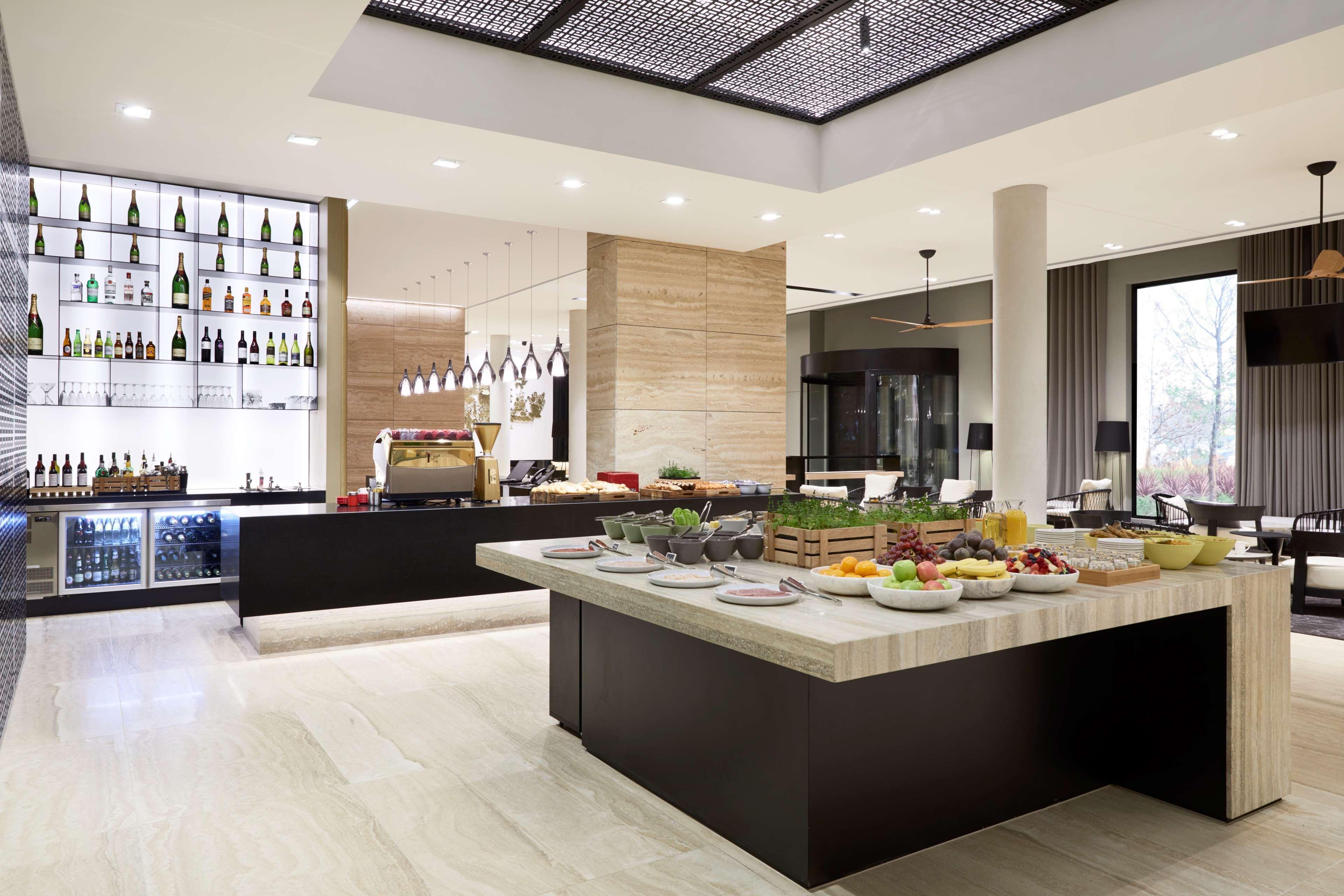 Hyatt Place Melbourne Essendon Fields Экстерьер фото